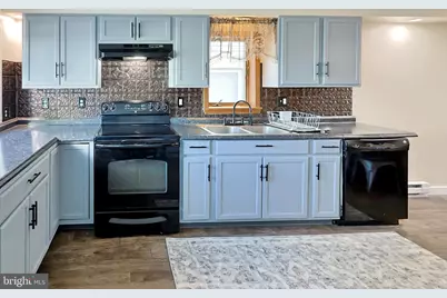 230 E Fell Street, Summit Hill, PA 18250 - Photo 8