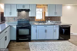 230 E Fell St, Summit Hill, PA 18250 - Photo 8