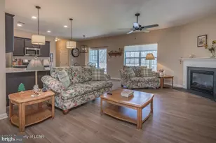309 Golden Oaks Dr, White Haven, PA 18661 - Photo 2
