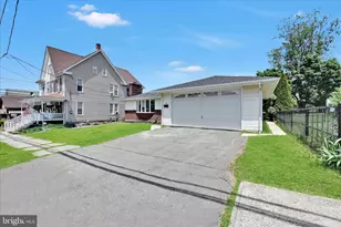 12 W 10th St, Jim Thorpe, PA 18229 - Photo 12