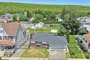 12 W 10th St, Jim Thorpe, PA 18229 - Photo 4