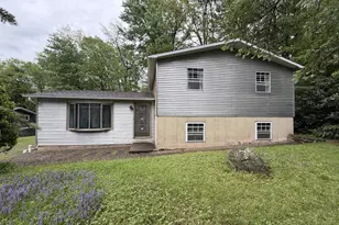 7 8th Ave, Nesquehoning, PA 18240 - Photo 2