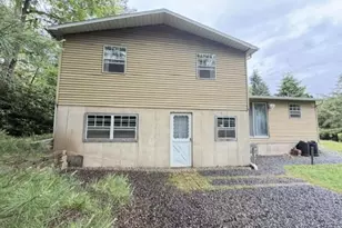 7 8th Ave, Nesquehoning, PA 18240 - Photo 6