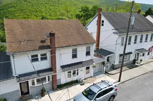 413 South Ave, Jim Thorpe, PA 18229 - Photo 6