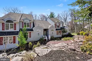 5 Beachwood Ct, Lake Harmony, PA 18624 - Photo 1