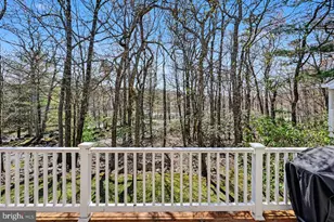 5 Beachwood Ct, Lake Harmony, PA 18624 - Photo 4