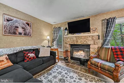 33 Elevator, Lake Harmony, PA 18624 - Photo 20