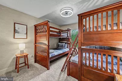 33 Elevator, Lake Harmony, PA 18624 - Photo 8