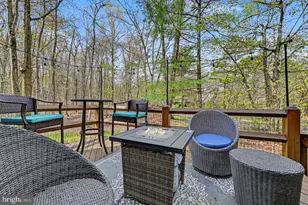 33 Elevator, Lake Harmony, PA 18624 - Photo 2