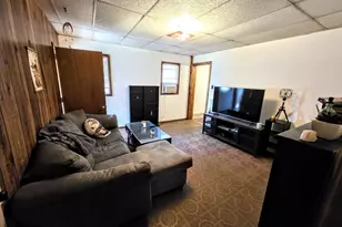 318 N 1st St, Lehighton, PA 18235 - Photo 28