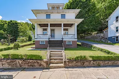 159 W Ridge Street, Nesquehoning, PA 18240 - Photo 1