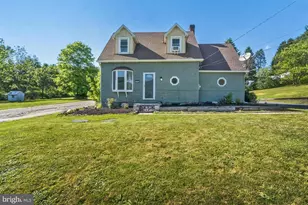 331 E Lizard Creek Rd, Lehighton, PA 18235 - Photo 2