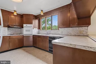 128 W Columbus Ave, Nesquehoning, PA 18240 - Photo 26