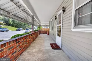 128 W Columbus Ave, Nesquehoning, PA 18240 - Photo 8
