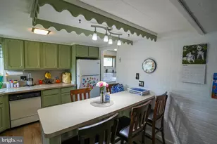 244 W Railroad St, Nesquehoning, PA 18240 - Photo 36