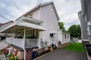 244 W Railroad St, Nesquehoning, PA 18240 - Photo 6
