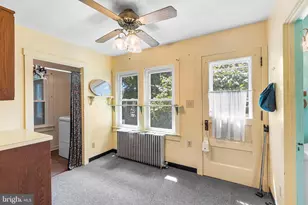154 S 4th St, Lehighton, PA 18235 - Photo 28