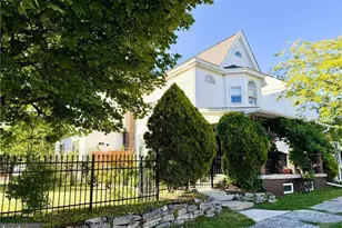 306 E White St, Summit Hill, PA 18250 - Photo 2