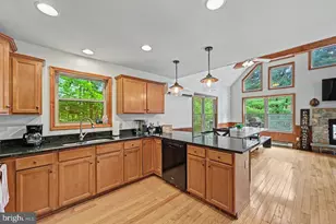 41 Lupine Dr, Lake Harmony, PA 18624 - Photo 18
