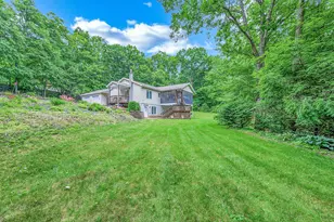 50 Teaberry Cir, Lehighton, PA 18235 - Photo 2