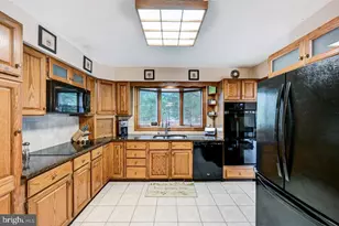 96 Wolf Rd, Lake Harmony, PA 18624 - Photo 32
