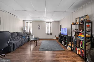 274 S 1st St, Lehighton, PA 18235 - Photo 34