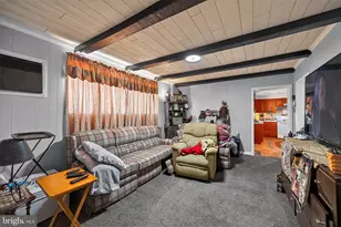 200 W Bertsch St, Lansford, PA 18232 - Photo 12