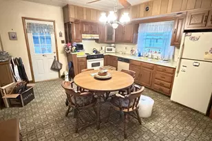 45 W Holland St, Summit Hill, PA 18250 - Photo 16