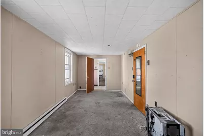 200 W Bertsch Street, Lansford, PA 18232 - Photo 36