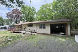 10 Cedar Ln, Albrightsville, PA 18210 - Photo 2