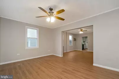 341 W Ridge Street, Lansford, PA 18232 - Photo 2