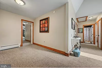 27 W Fern, Lake Harmony, PA 18624 - Photo 10