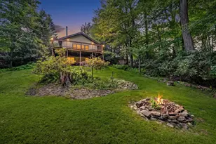 27 W Fern, Lake Harmony, PA 18624 - Photo 2