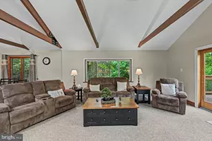 27 W Fern, Lake Harmony, PA 18624 - Photo 32