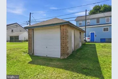 10 E Lehigh Street, Summit Hill, PA 18250 - Photo 32