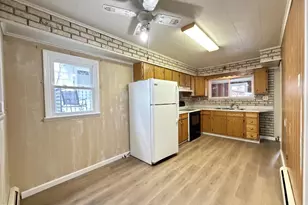 8 E Holland St, Summit Hill, PA 18250 - Photo 8