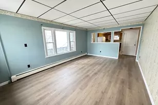 8 E Holland St, Summit Hill, PA 18250 - Photo 6