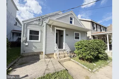 8 E Holland Street, Summit Hill, PA 18250 - Photo 2