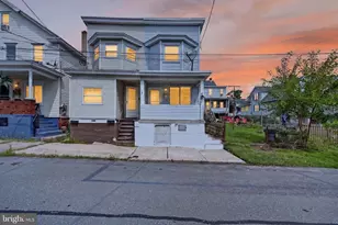 118 E Amidon St, Summit Hill, PA 18250 - Photo 2