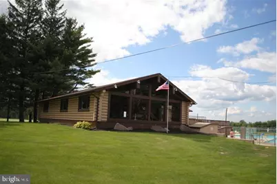 2460 Pawnee Trl, Albrightsville, PA 18210 - Photo 4