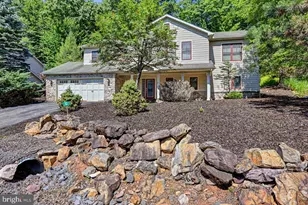 10 Bluestone Ct, Lake Harmony, PA 18624 - Photo 1