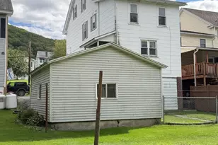 46 E Mill St, Nesquehoning, PA 18240 - Photo 56