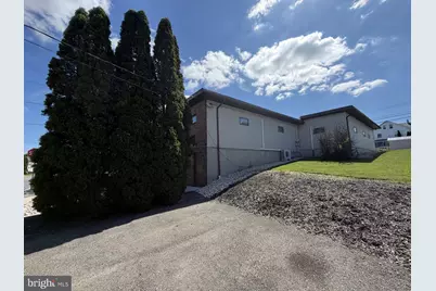 350 N Pine Street, Summit Hill, PA 18250 - Photo 10