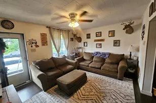 331 E Hazard St, Summit Hill, PA 18250 - Photo 6