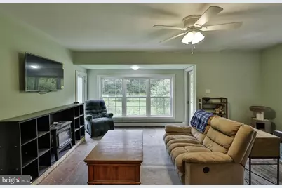 2865 Hemlock Street, Palmerton, PA 18071 - Photo 14