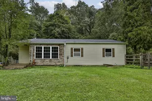 2865 Hemlock St, Palmerton, PA 18071 - Photo 6