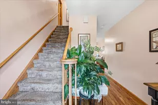 322 W 10th St, Jim Thorpe, PA 18229 - Photo 4