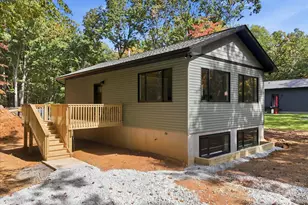 156 Broad Mountain View Dr, Jim Thorpe, PA 18229 - Photo 1