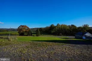 1940 Hahns Dairy Rd, Palmerton, PA 18071 - Photo 14