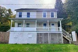 207-209 Yard St, Nesquehoning, PA 18240 - Photo 2